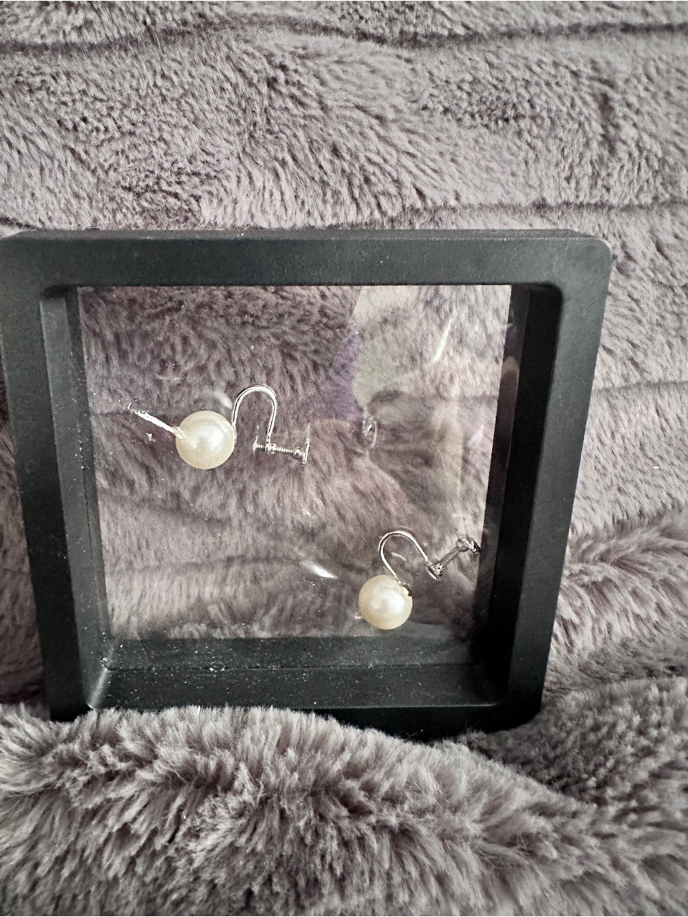 Vintage Screw-back Pearl Earrings